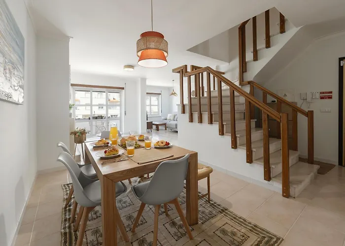 Baleal Beachfront Duplex