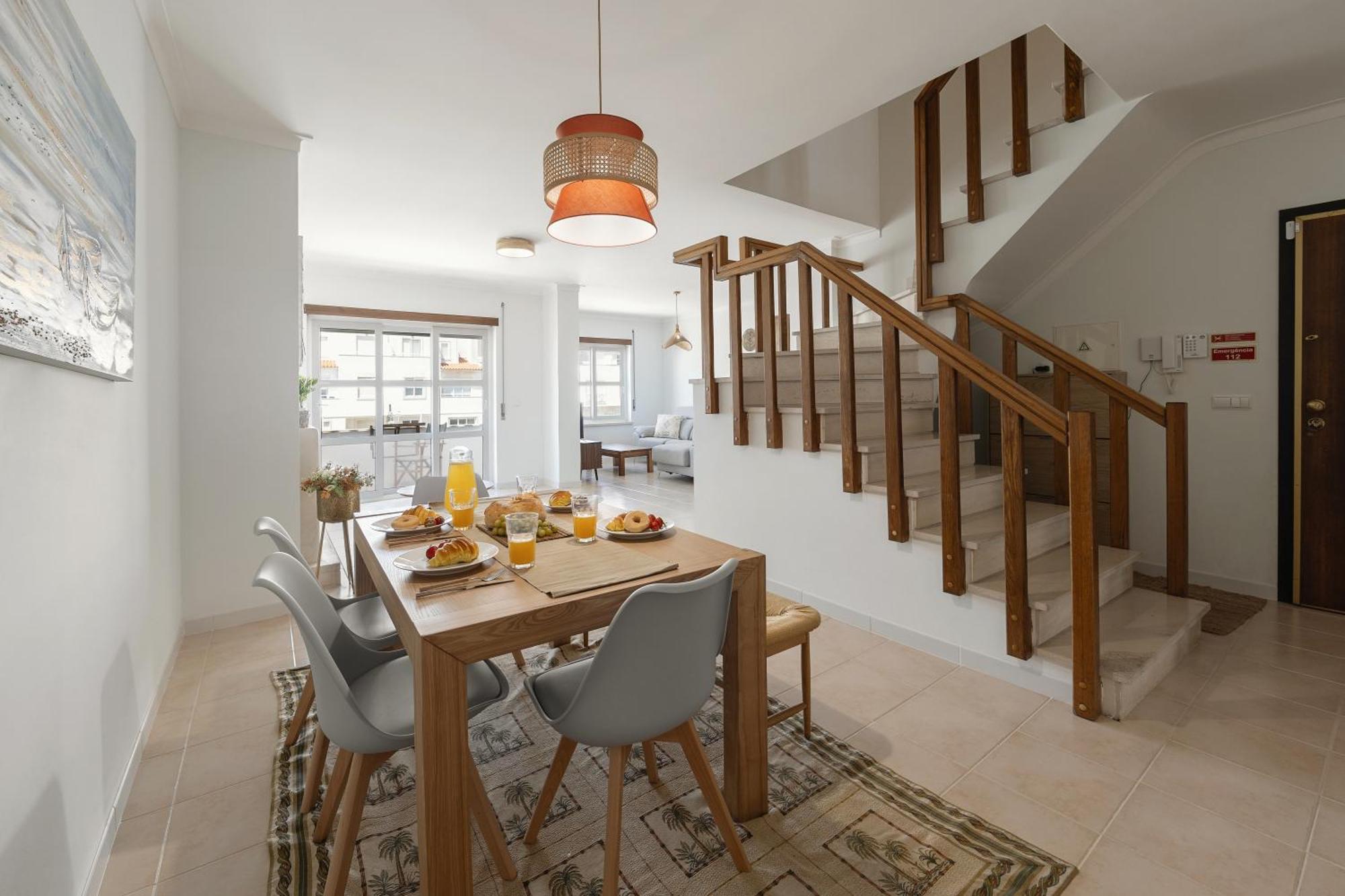 Baleal Beachfront Duplex Apartment Peniche