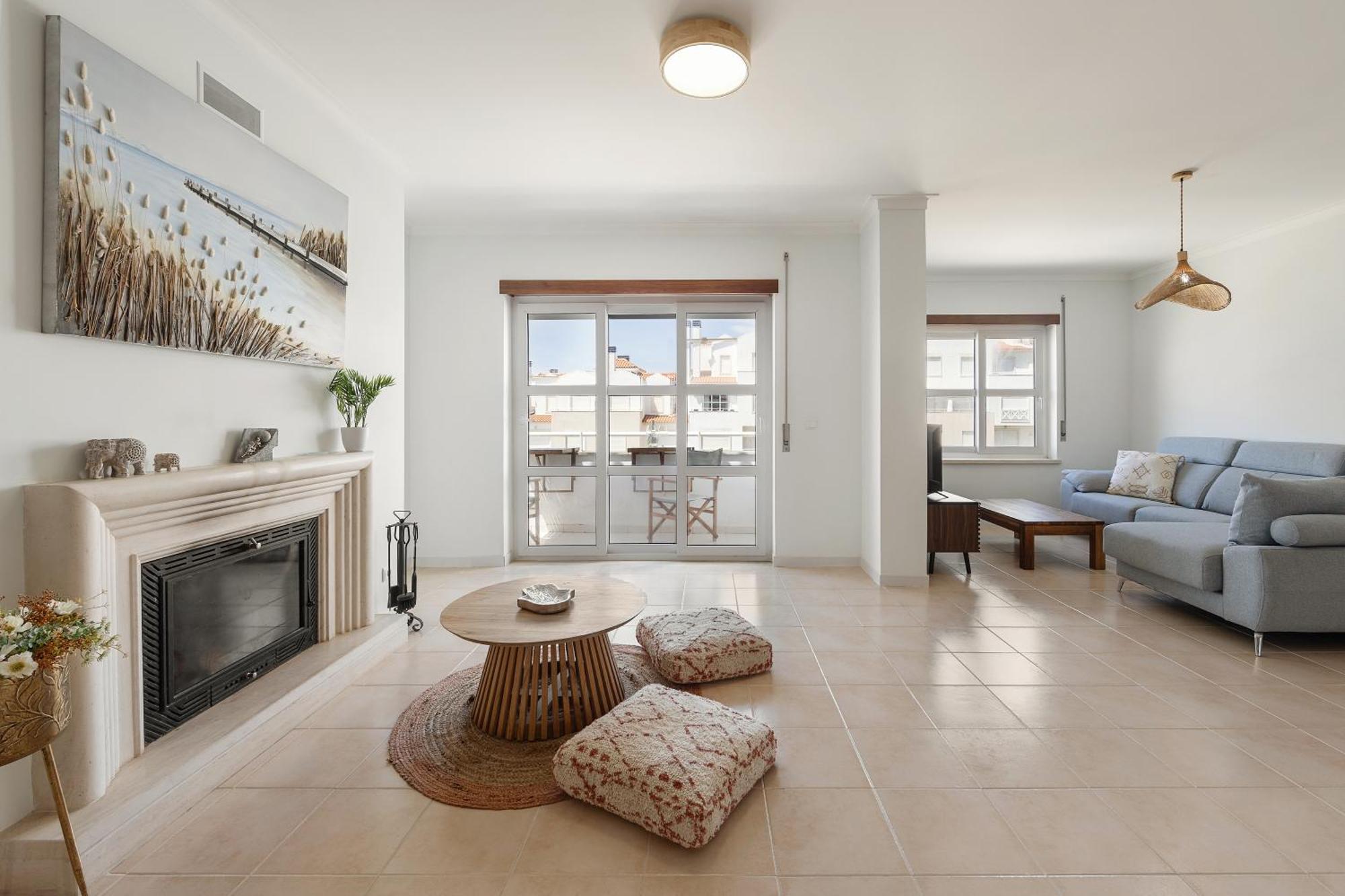 Baleal Beachfront Duplex Apartment *